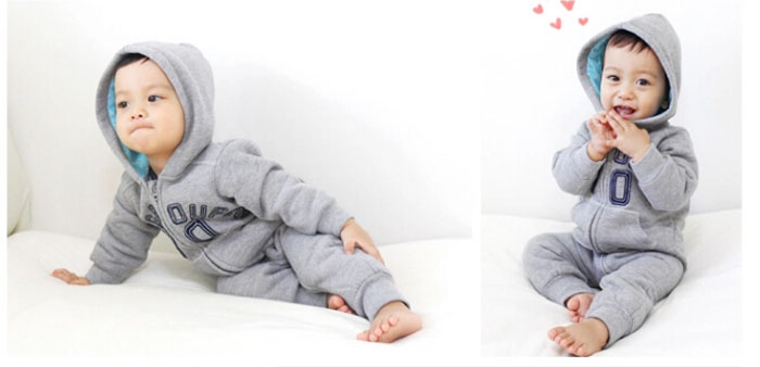 Baby comfortable romper with hat